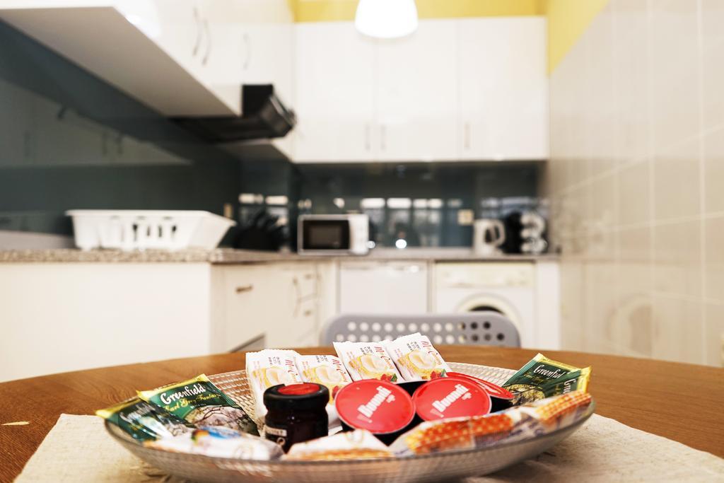 Apartamentos D'Alegria By Amber Star Rent Порто Екстериор снимка